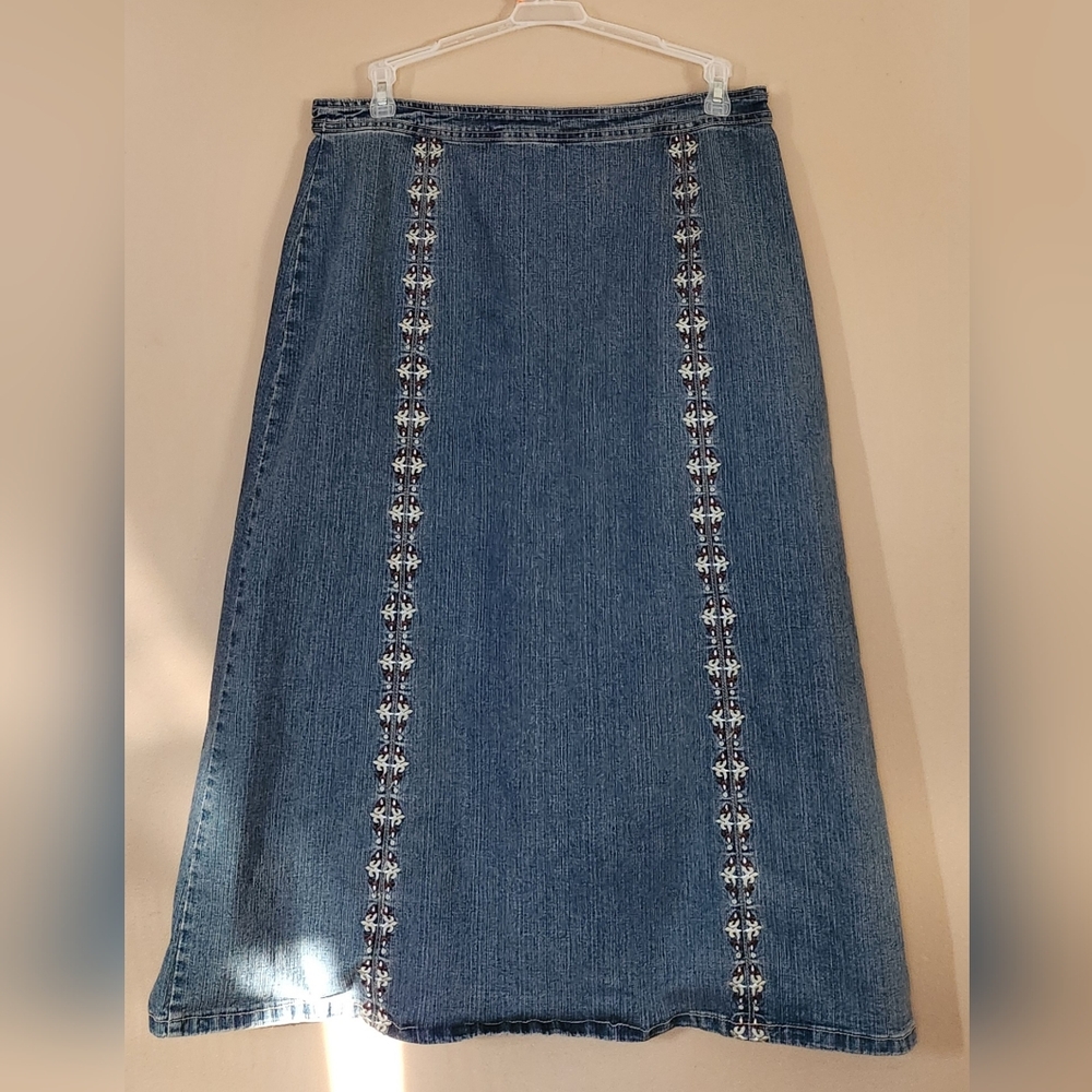 Vintage Penningtons Jean Skirt Womens Sz 14 Blue Denim Long Embroidered